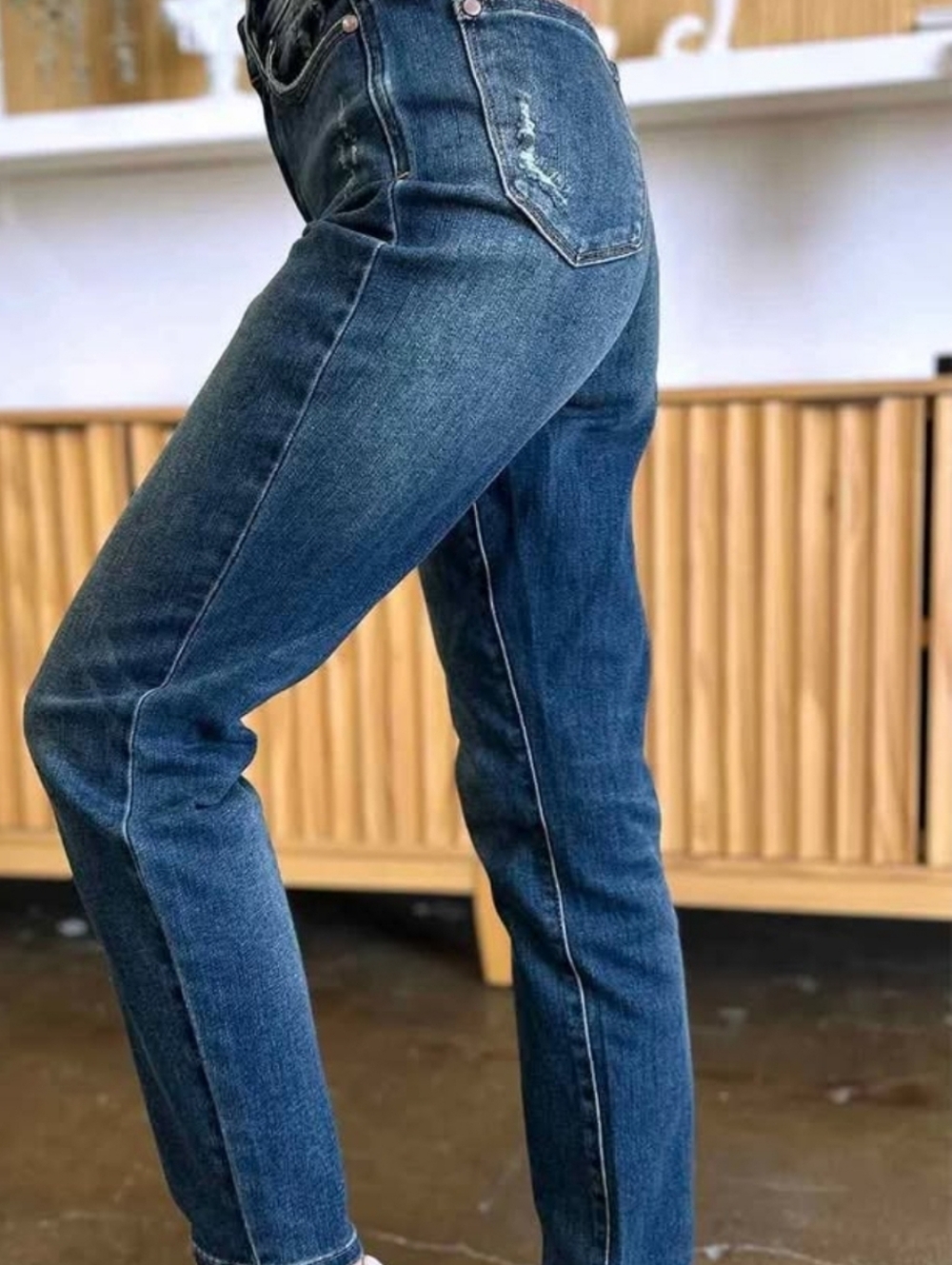 Judy Blue Full Size Tummy Control High Waist Slim Jeans. Size: 9/29 Style 88776 - Picture 4 of 7